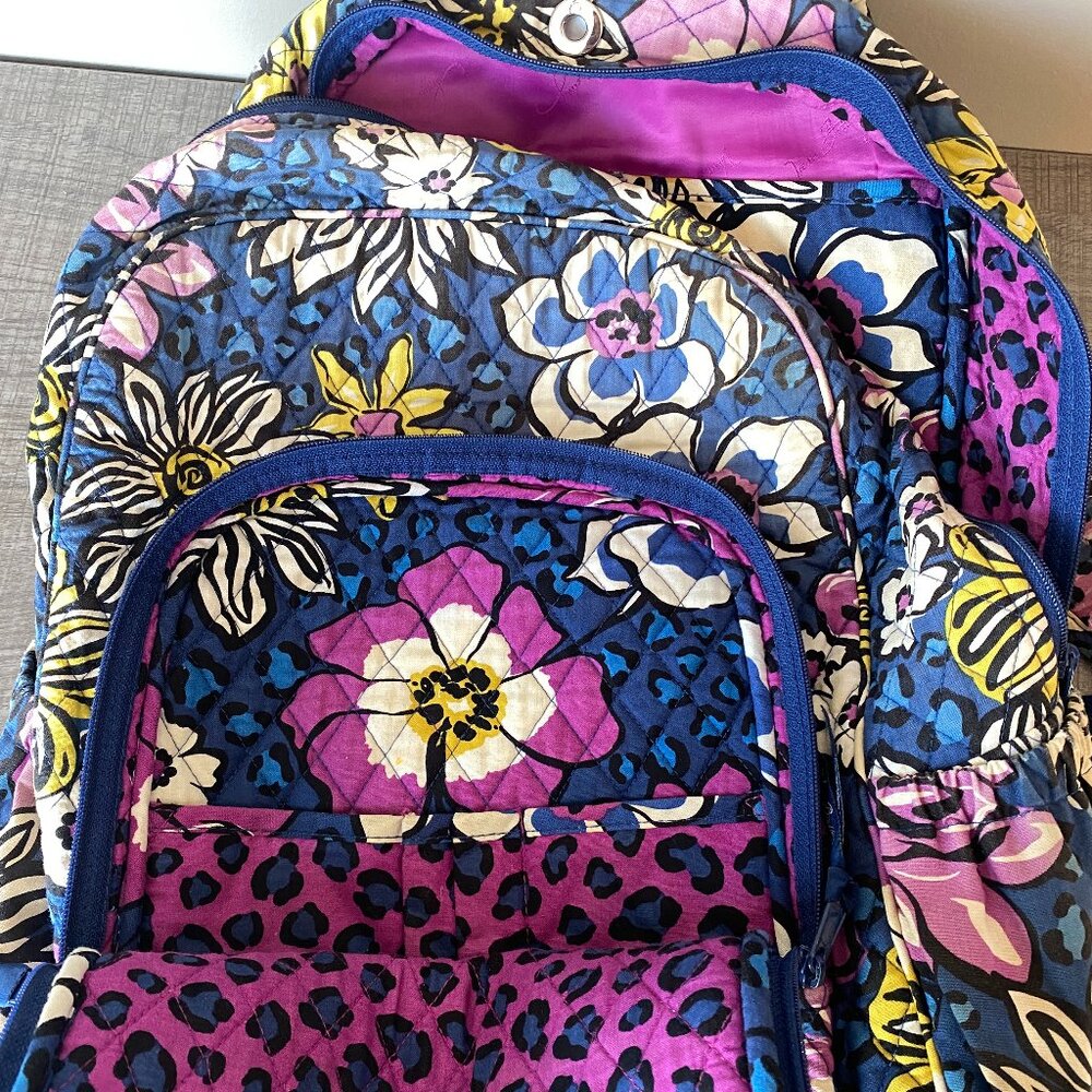 Large Backpack - Picture 5 of 6
